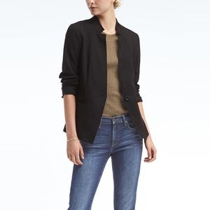 BANANA REPUBLIC LONG & LEAN INVERTED COLLAR BLAZER